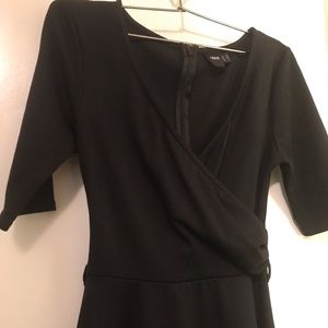 ASOS SHORT SLEEVE BLACK DRESS